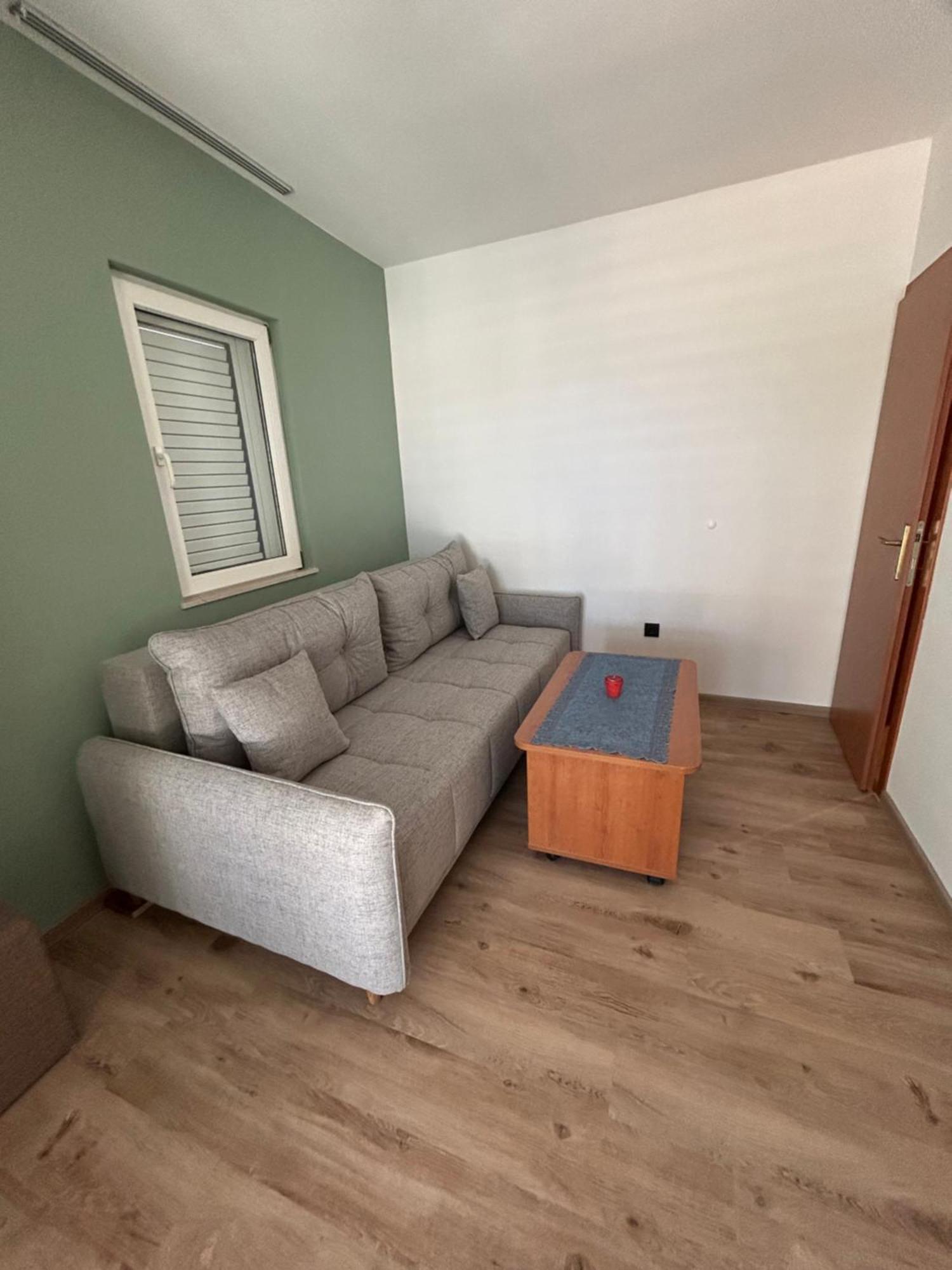 Apartments Zdravko Trogir Exteriör bild