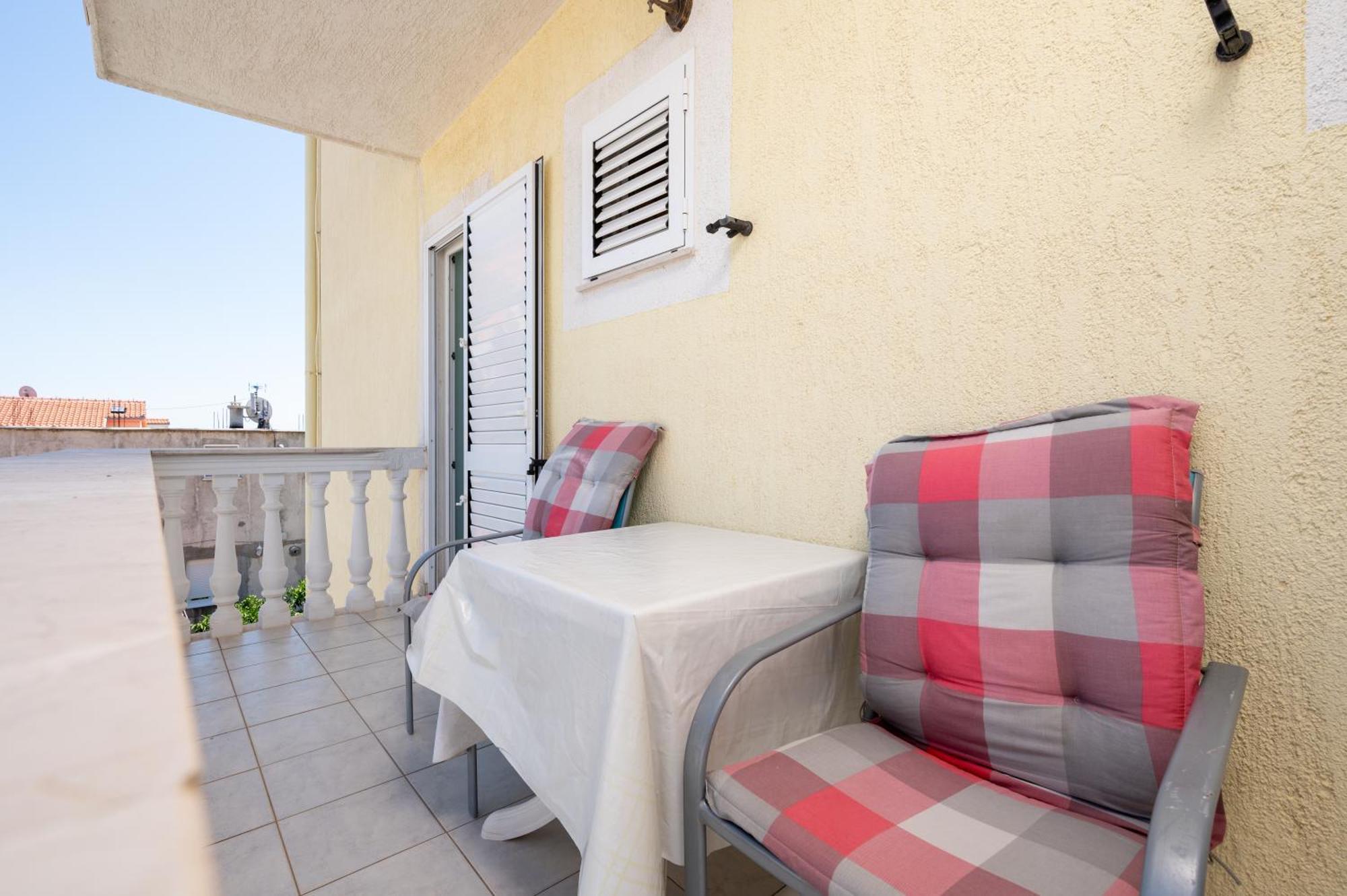Apartments Zdravko Trogir Exteriör bild